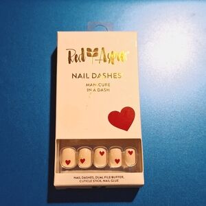 Red Aspen press on nail